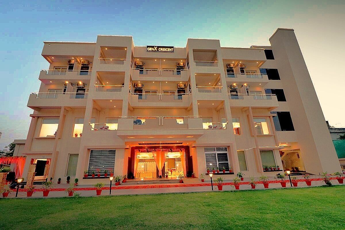 GenX Crescent Lucknow