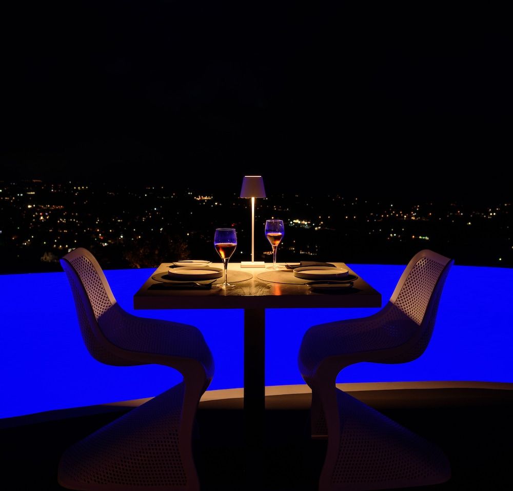 undefined Carpe Diem Santorini 10