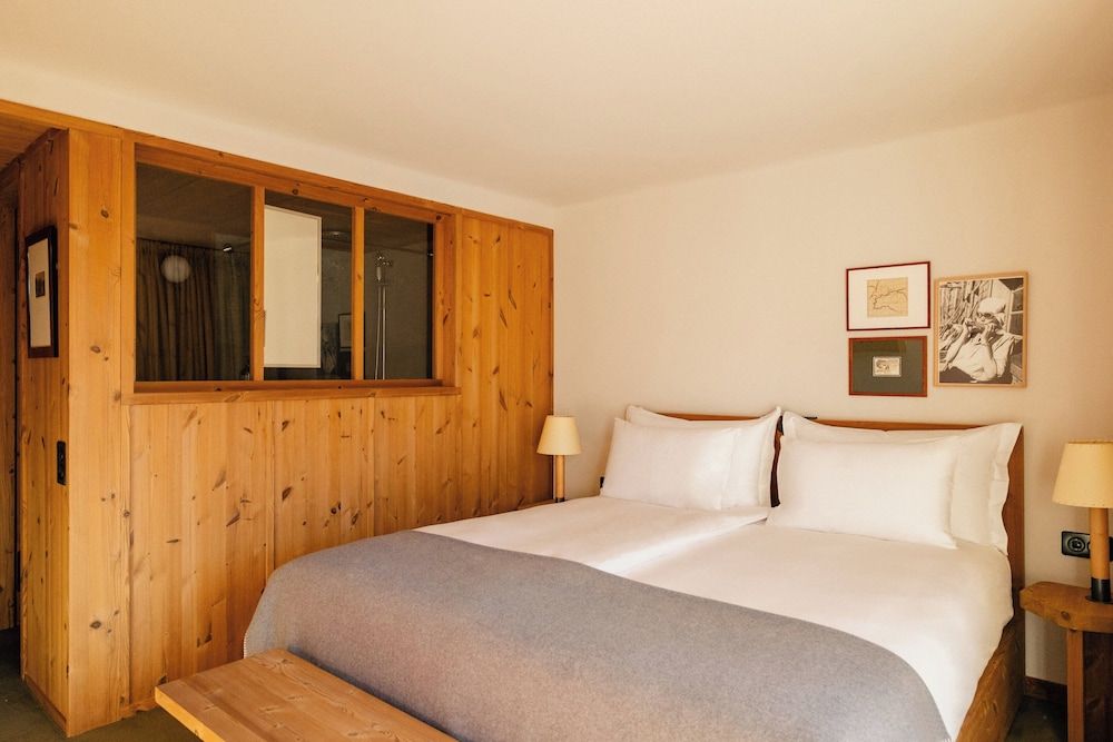 Superior Room (Jungfrau)
