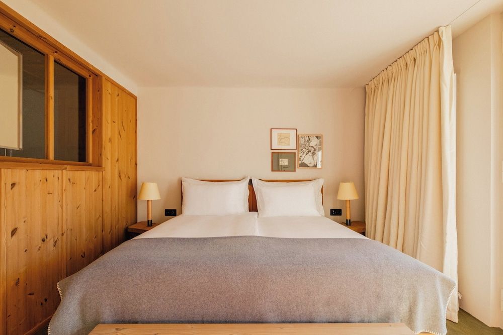 Superior Room (Jungfrau)