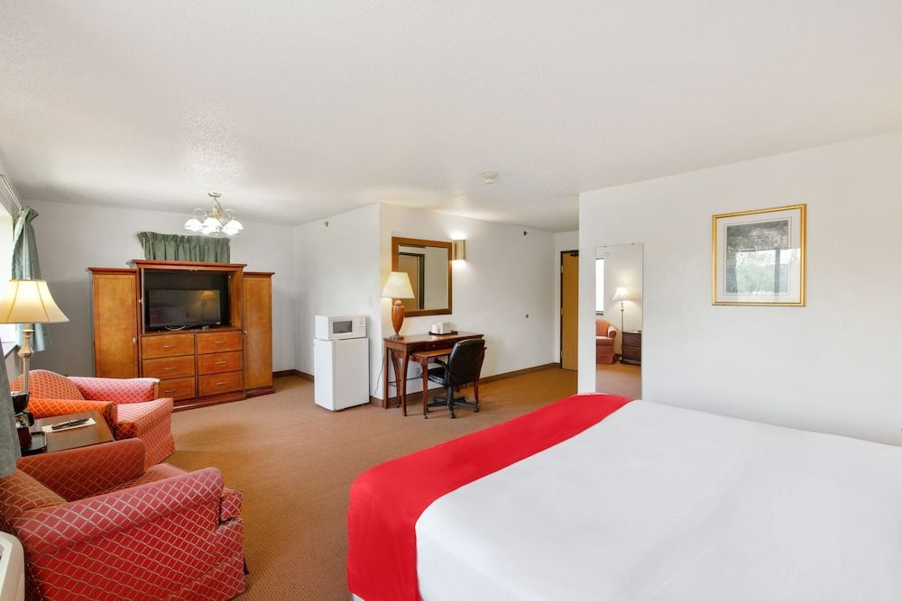 Suite, 1 King Bed