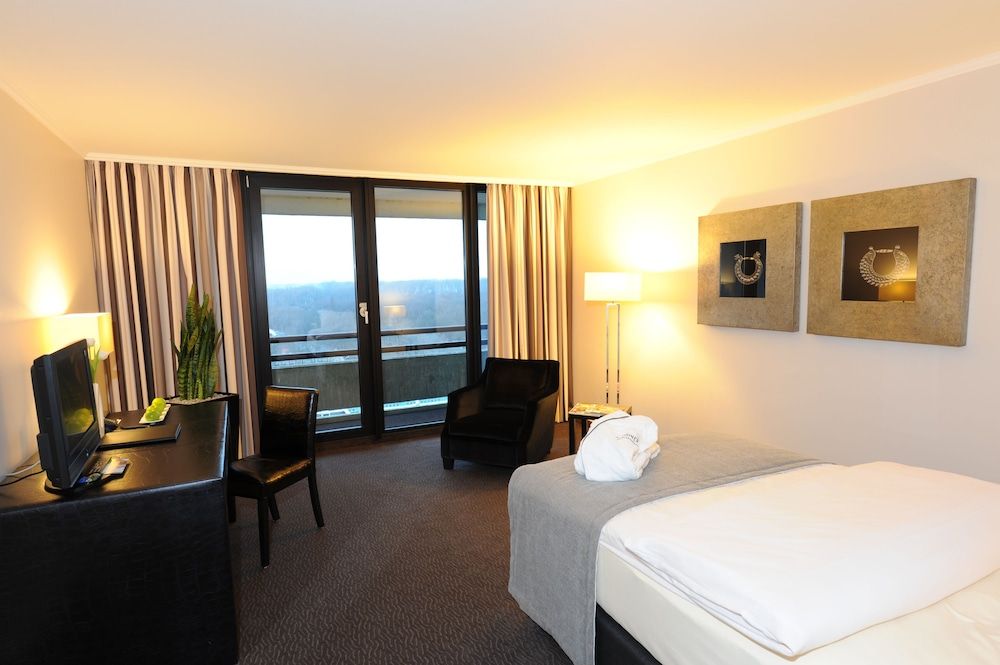 undefined Lindner Hotel Dusseldorf Seestern, part of JdV by Hyatt 5