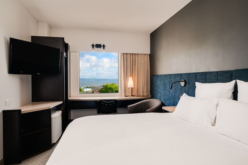 undefined ibis Rotorua 8