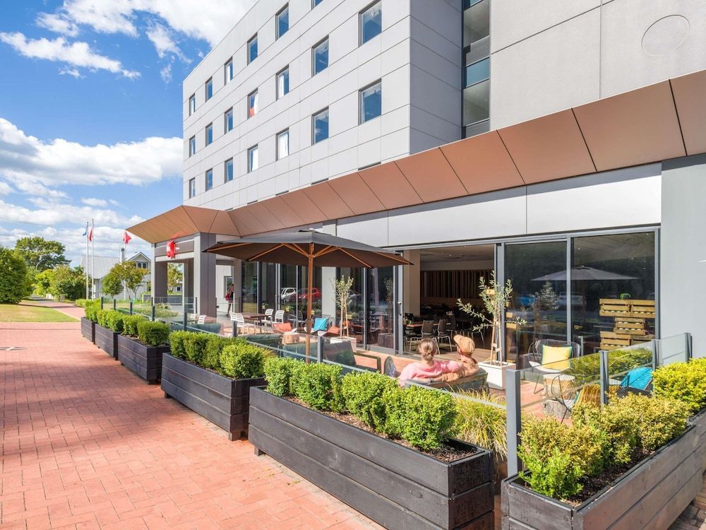 undefined ibis Rotorua 6