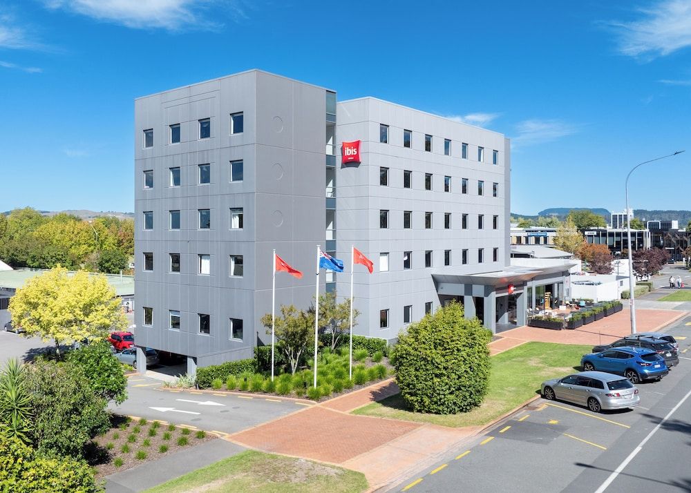 undefined ibis Rotorua 7
