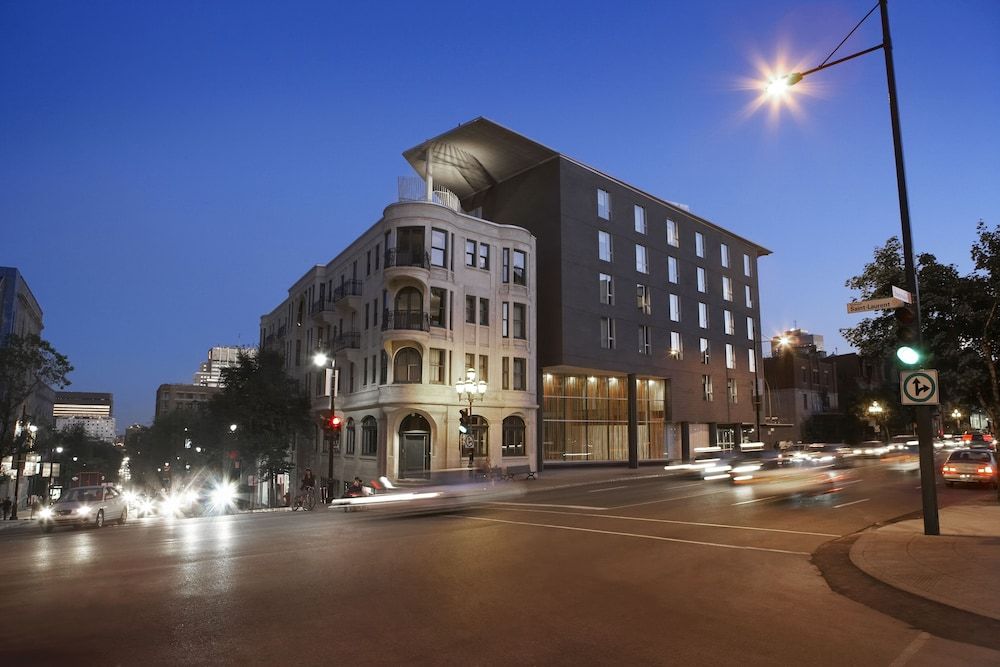 undefined HOTEL 10 8