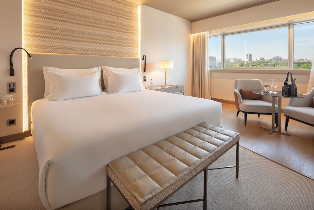 EPIC SANA Marques Hotel Deluxe Double or Twin Room