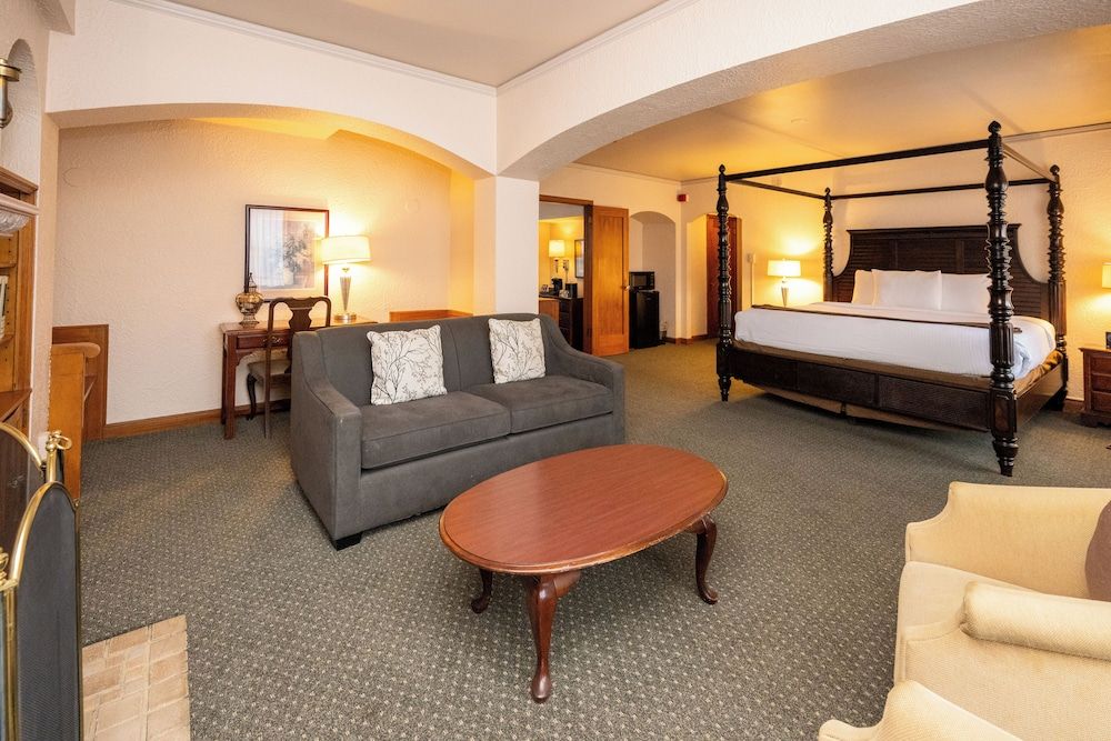 undefined The Inn at Virginia Mason 4