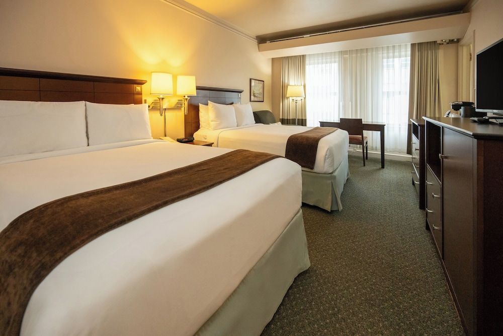 undefined The Inn at Virginia Mason 3