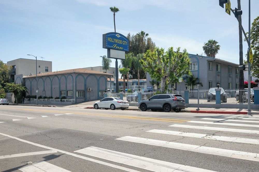 undefined Hollywood City Inn