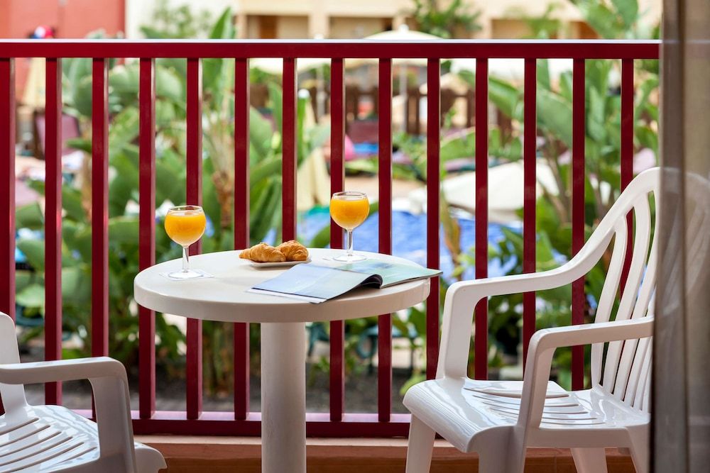 undefined Hotel Best Jacaranda 3