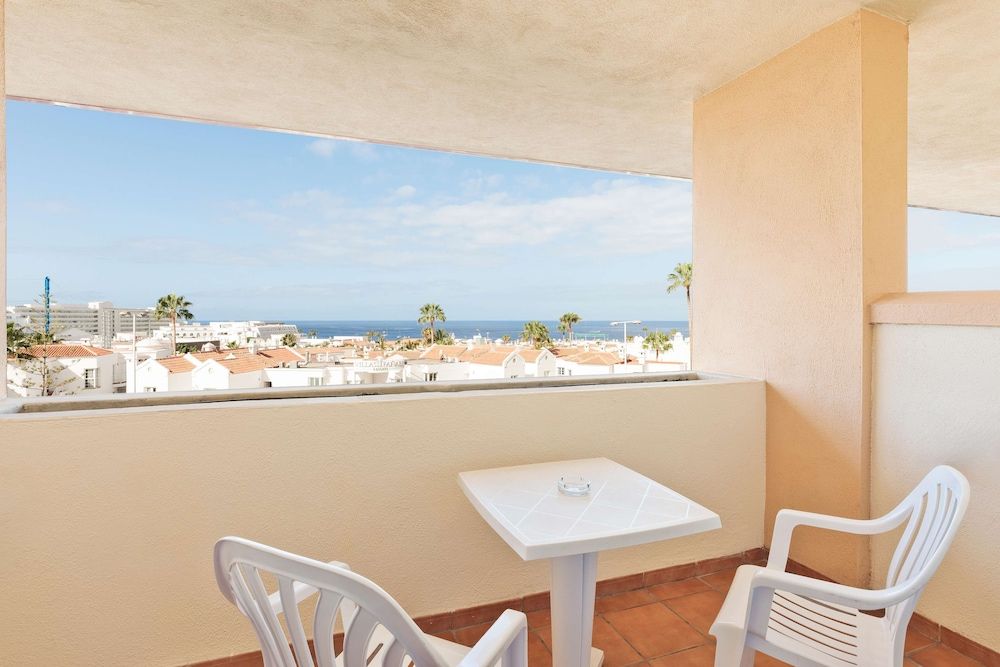 undefined Hotel Best Jacaranda 9