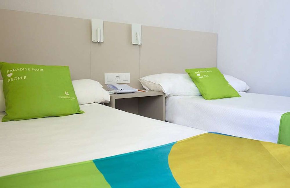 Premium 2 Dormitorios, Edifio anexo (2 adultos + 2 niños)
