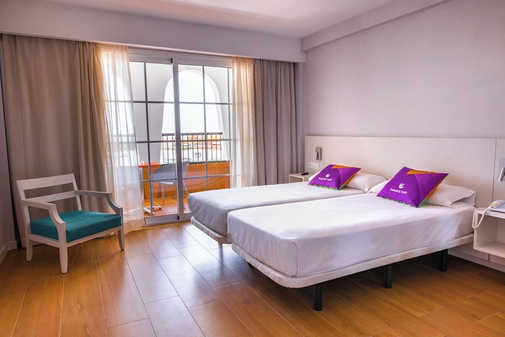 Premium Duplex, Annex Building (3 Adults+ 3 Children)