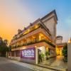 hotel_images
