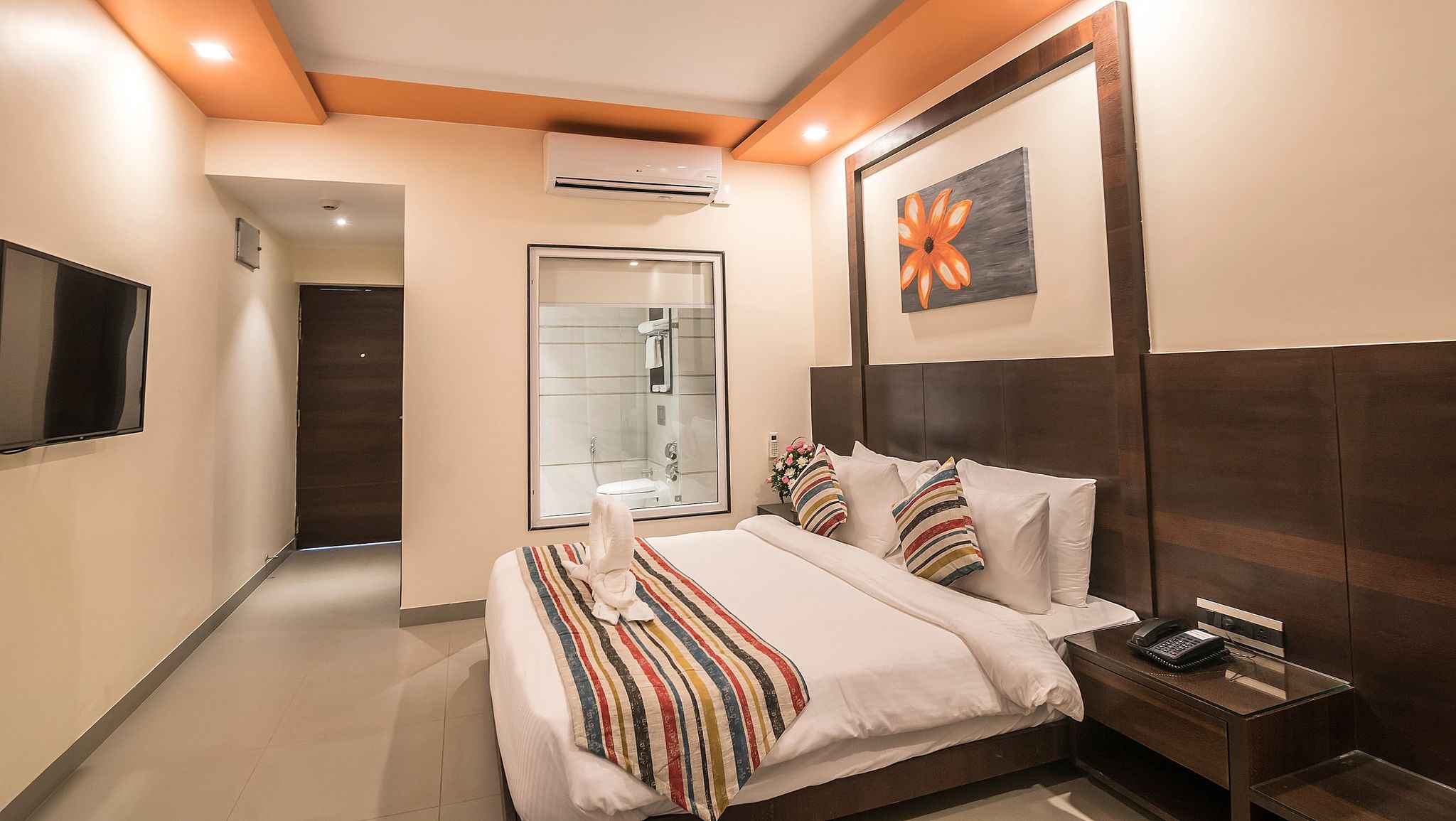Regenta Central North Goa, Arpora Club Room 3