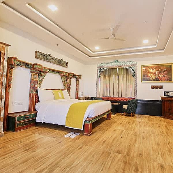 Palace Suite