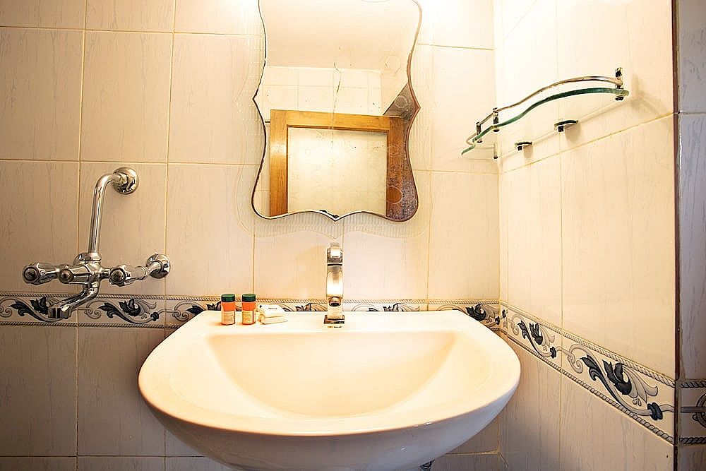 Casa Margarida Standard Apartment, 1 King Bed, Garden View 11