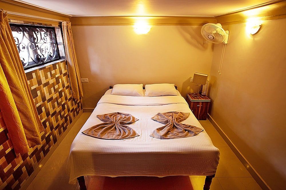 Casa Margarida Standard Apartment, 1 King Bed, Garden View 3