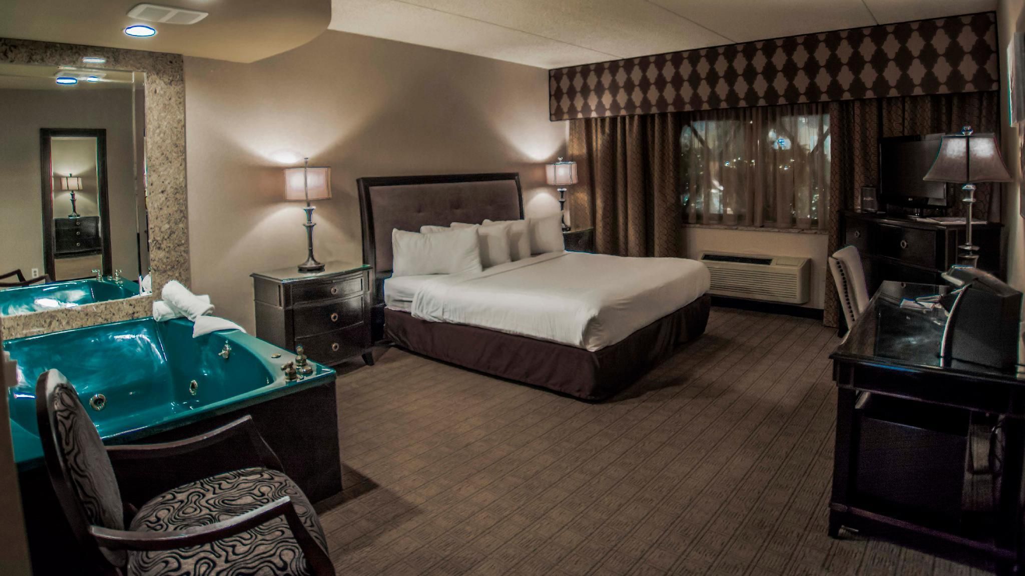 Emperor Suite