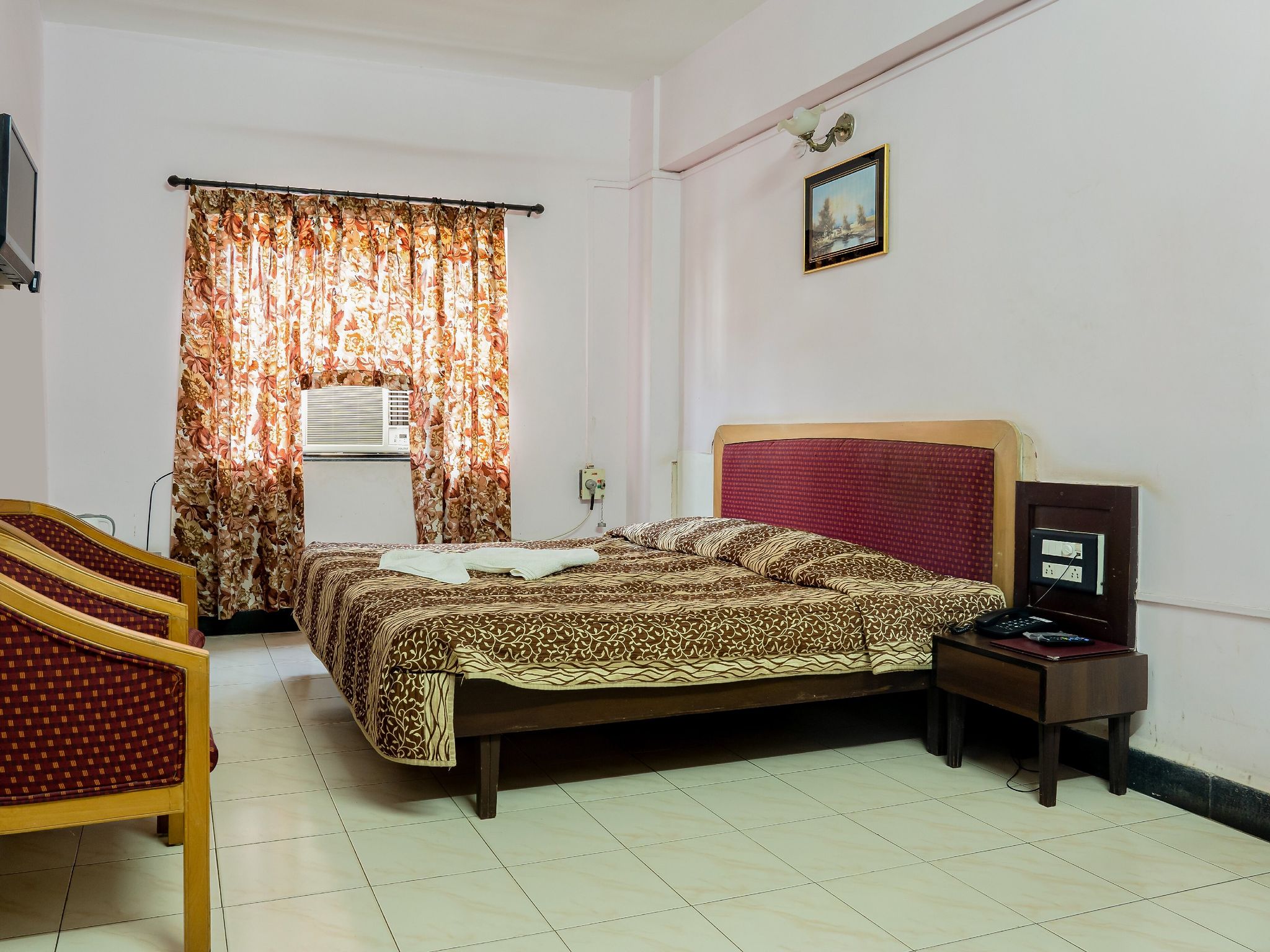 Hotel Menino Ponda