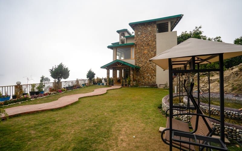 undefined The Alpine Chalet 7