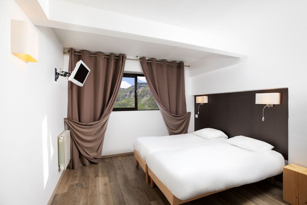 Grand Apartment