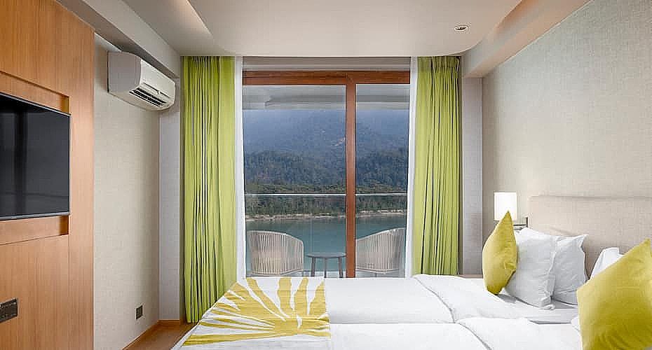 Modi Yoga Retreat Deluexe Ganges View Room 2