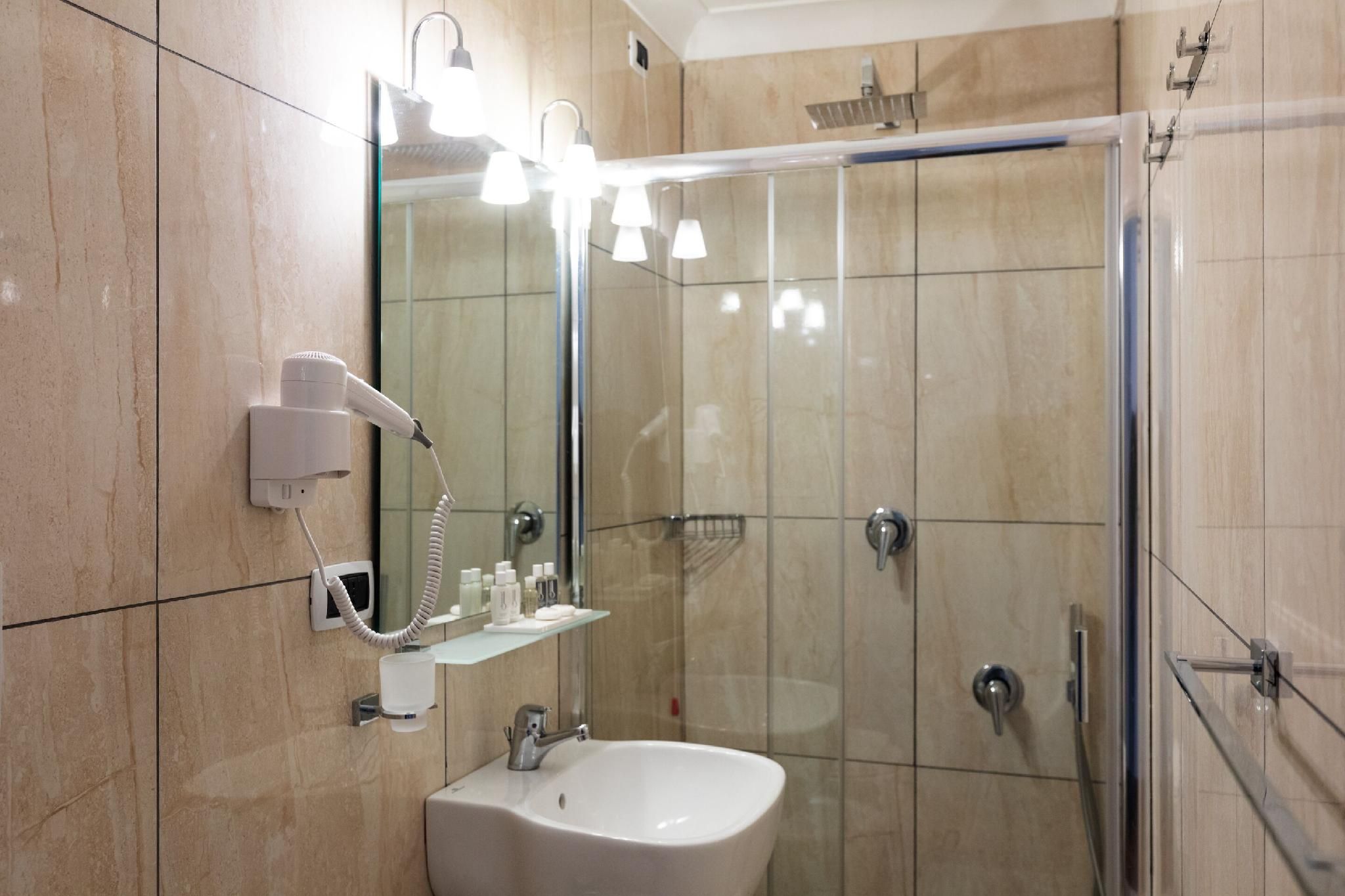 undefined Rex Lifestyle Hotel 6