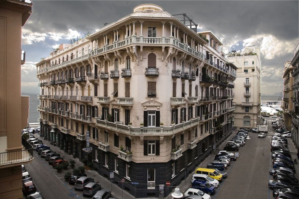 undefined Rex Lifestyle Hotel 4