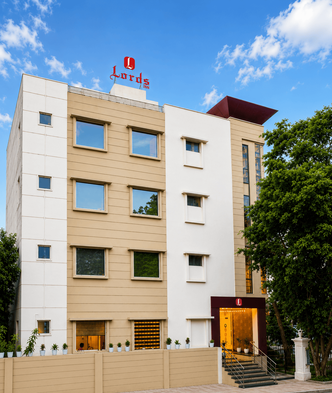 Lords Inn Amritsar (80 Steps to Golden Temple)