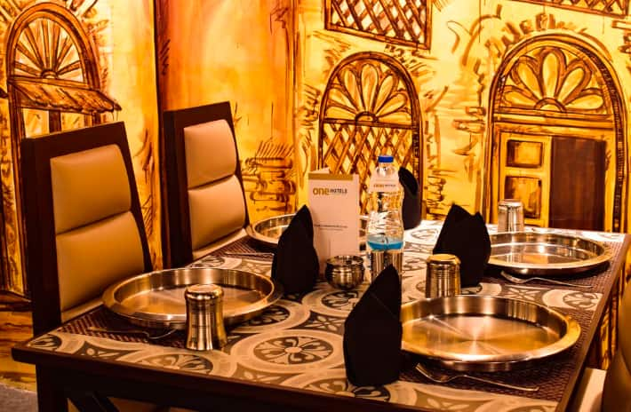 Food & Dining