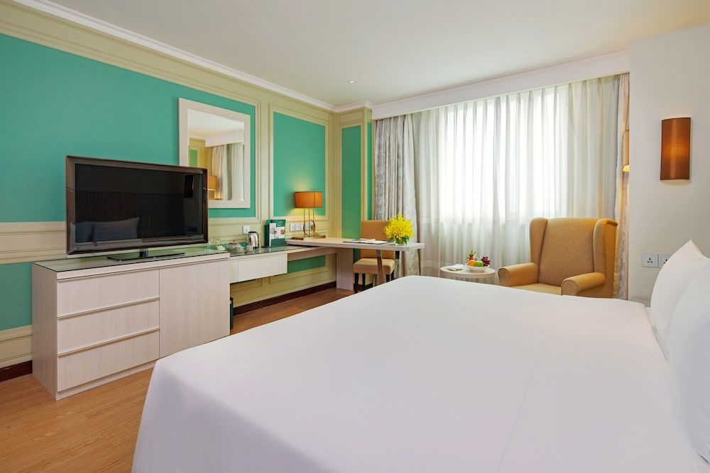 undefined Windsor Plaza Hotel