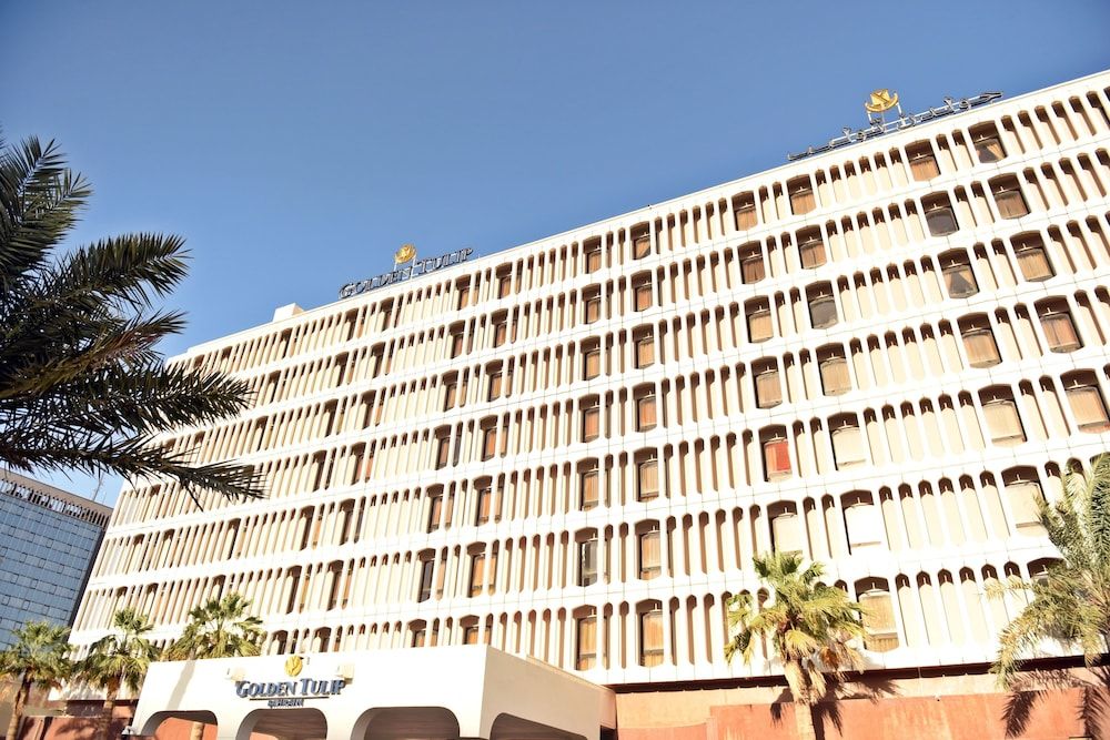 undefined Golden Tulip Bahrain 6