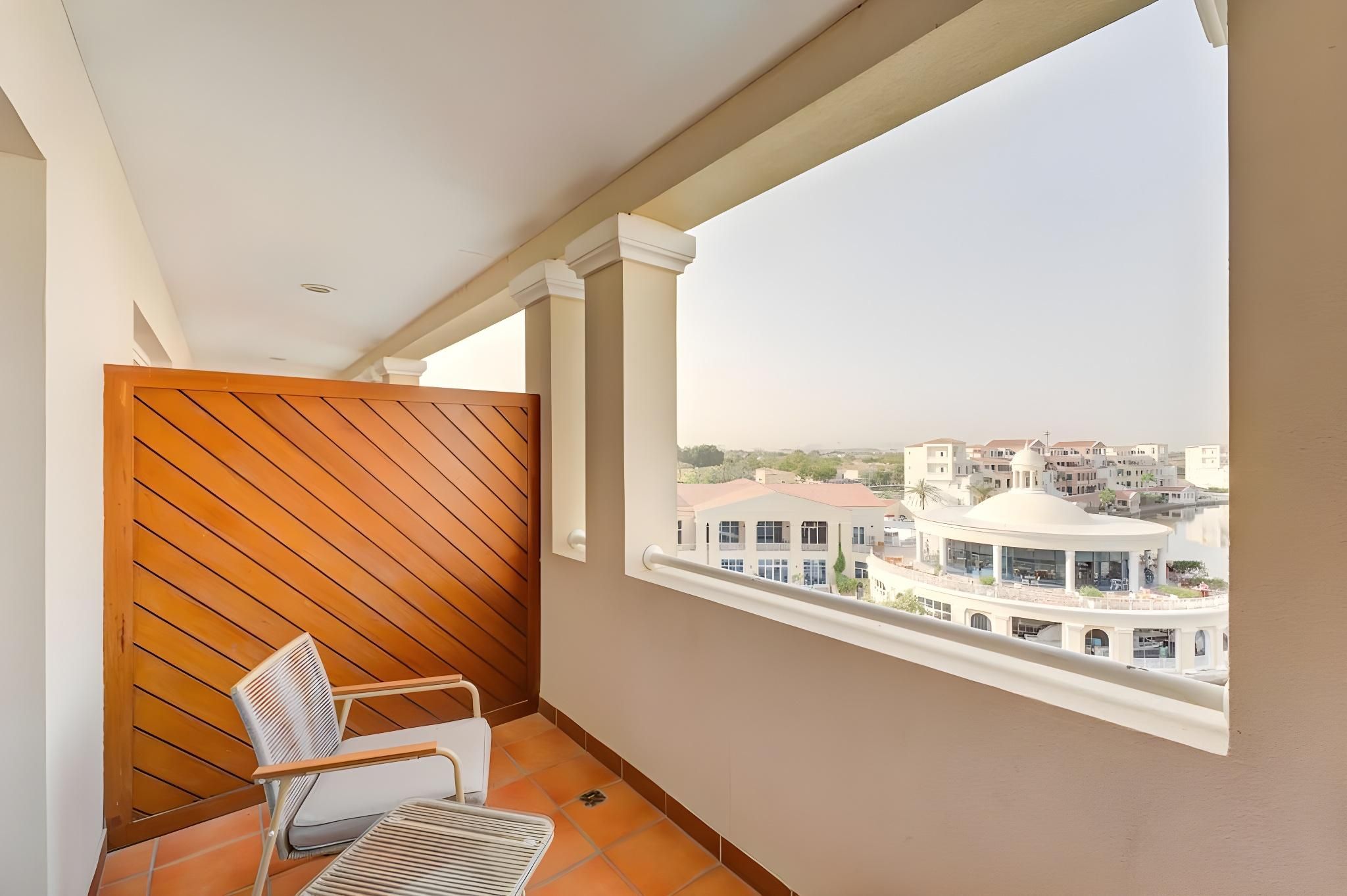 undefined Millennium Lakeview Hotel 8