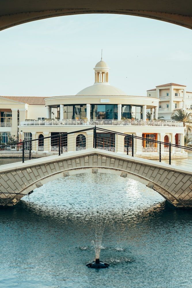 undefined Millennium Lakeview Hotel 6