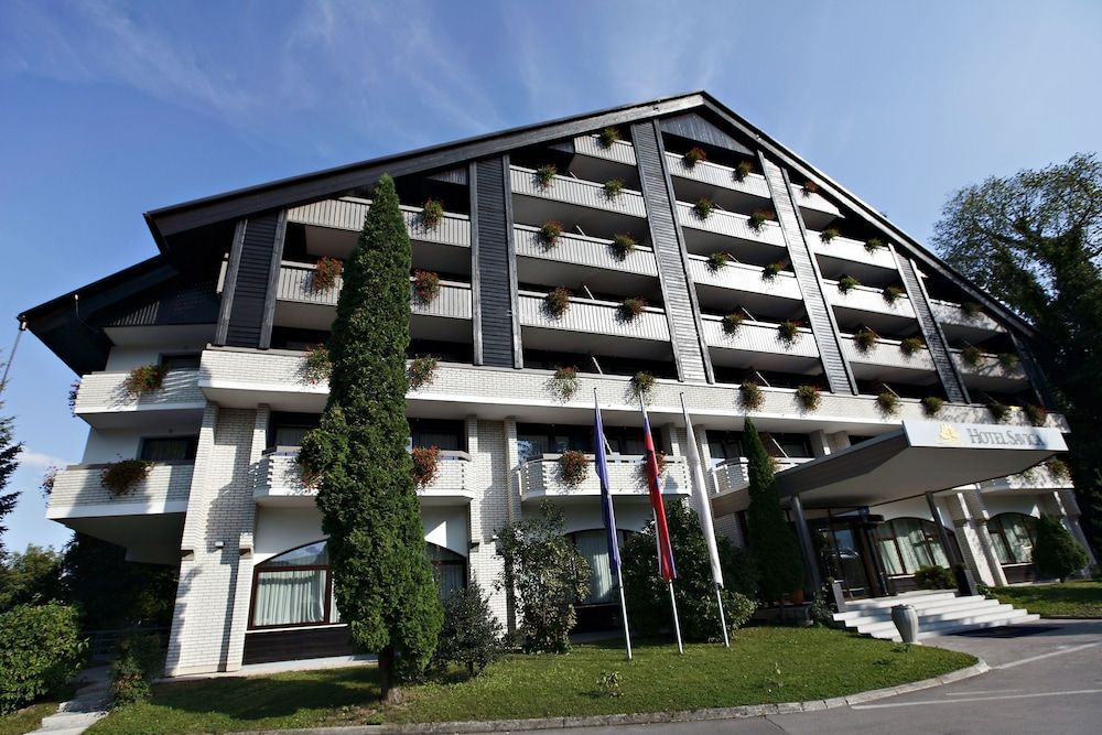 undefined Hotel Savica Garni 3