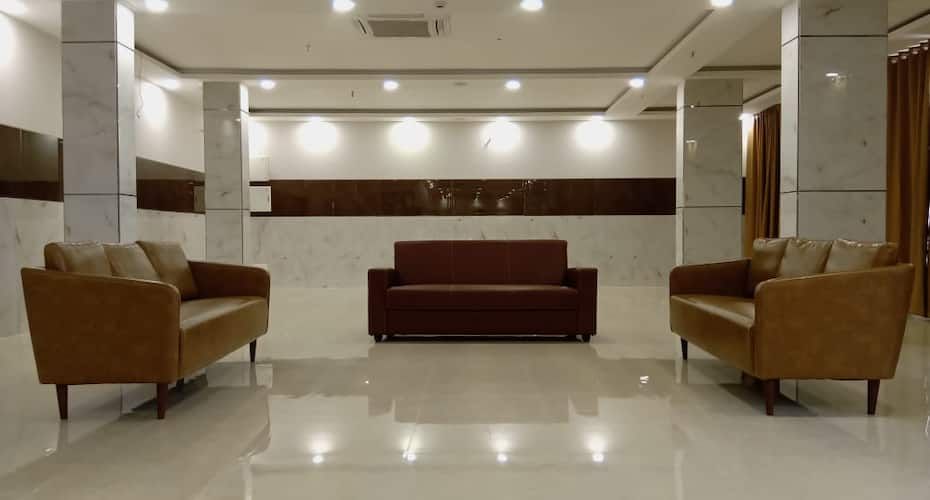 undefined Hotel Royal Park 3