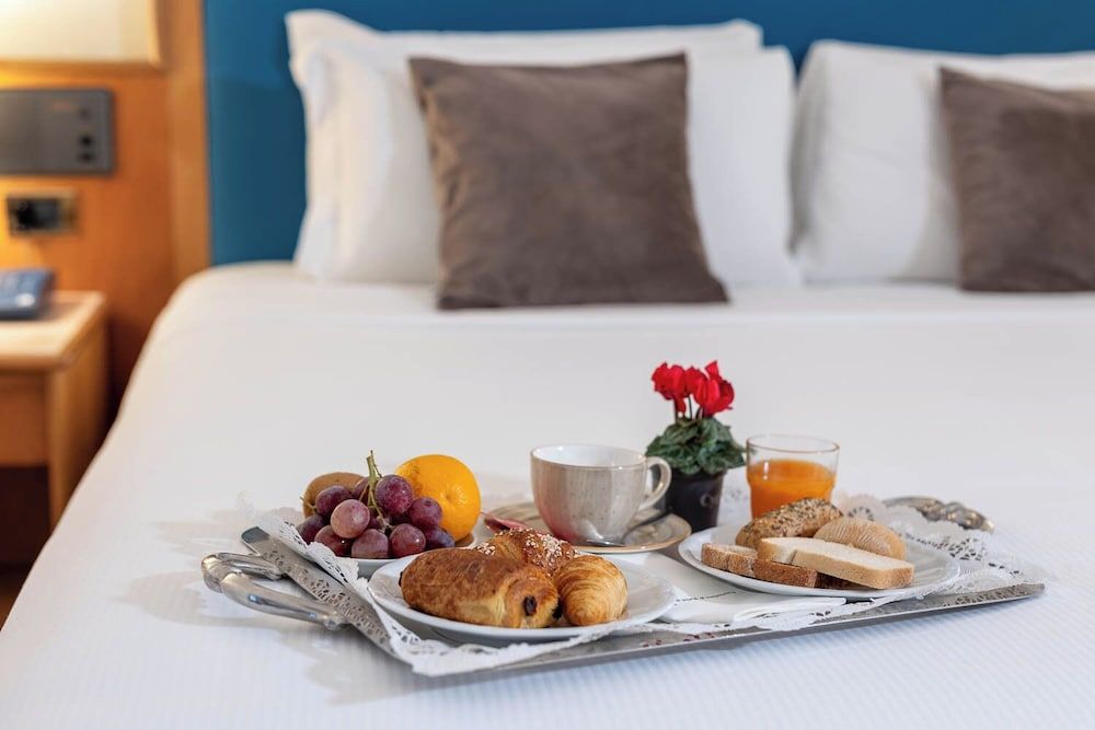 IH Hotels Milano Eur Trezzano sul Naviglio Superior Double Room 3