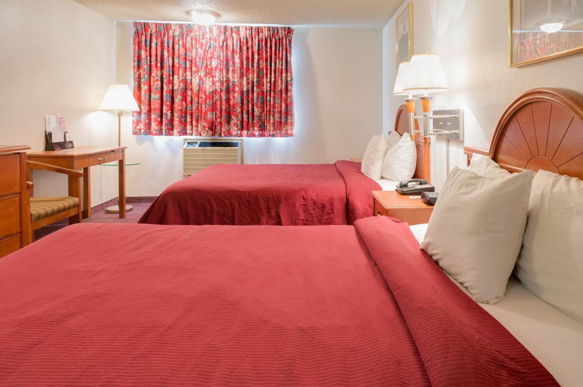 Deluxe Queen Room with Two Queen Beds