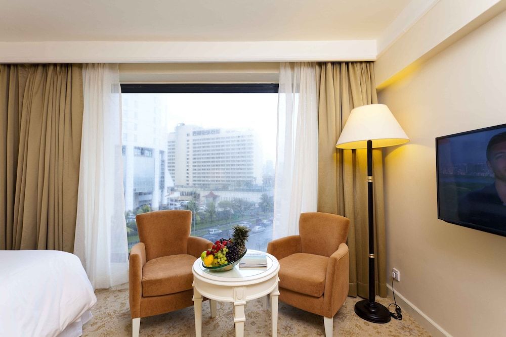 The Kingsbury Colombo Premium Room 15