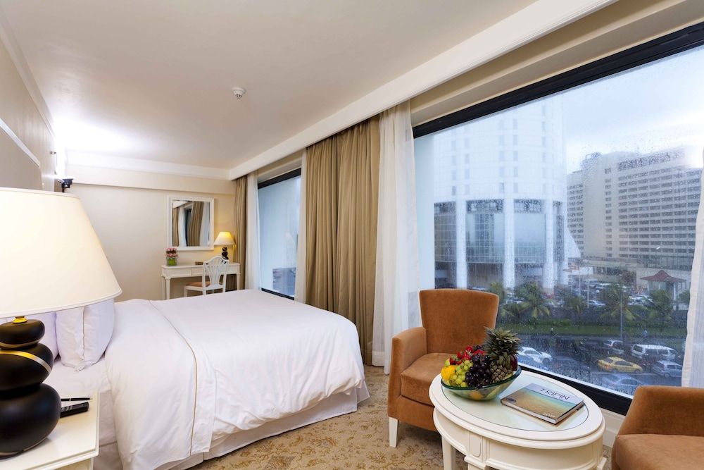 The Kingsbury Colombo Premium Room 7