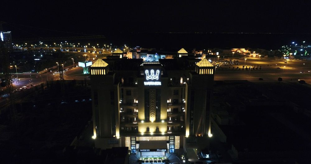 undefined Warwick Al Khobar 8