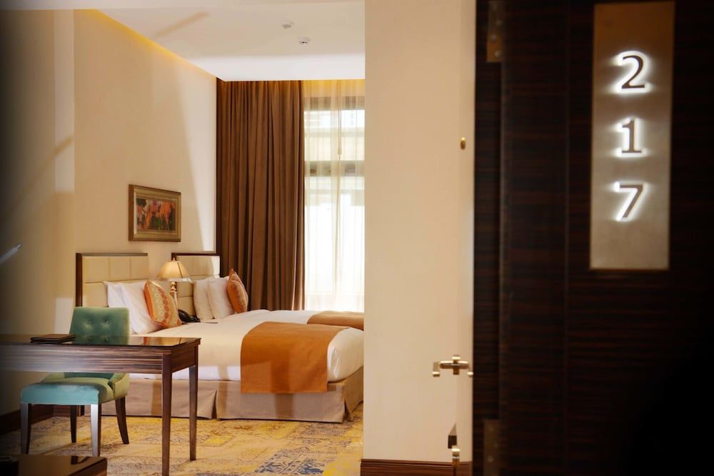 Warwick Al Khobar Superior Room,Twin 4