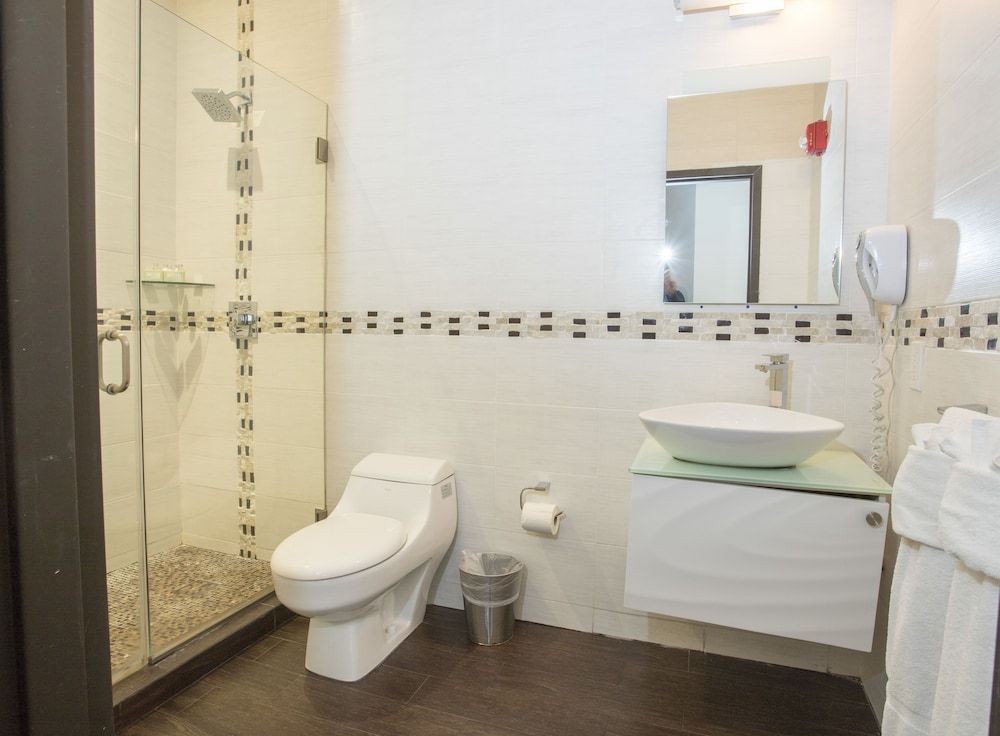 undefined The Fritz Hotel 7