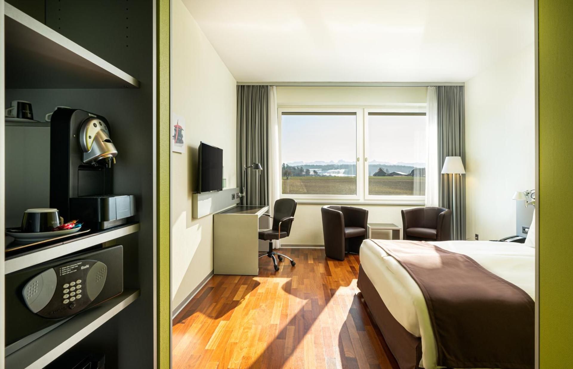 undefined Holiday Inn BERN-WESTSIDE by IHG 8