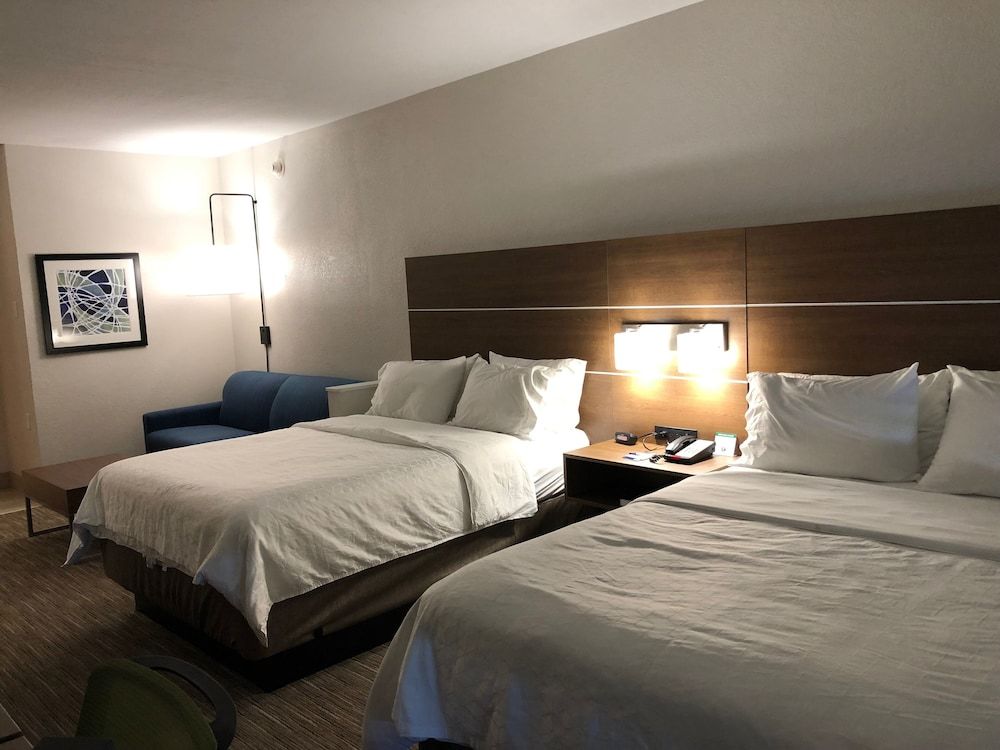 Suite, 2 Queen Beds