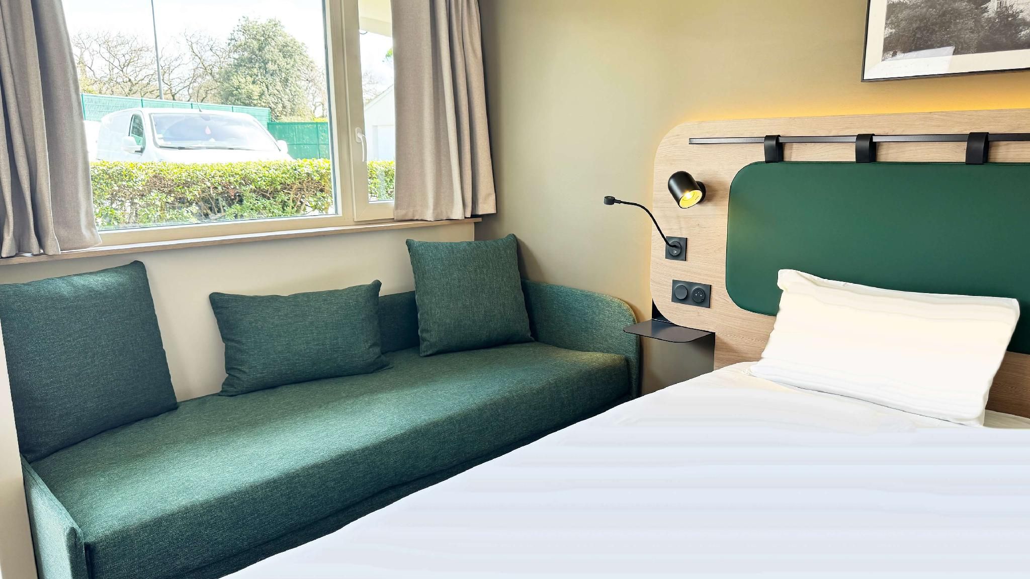 Room Next Generation - 1 Double Bed 1 Junior Bed up to 10 years