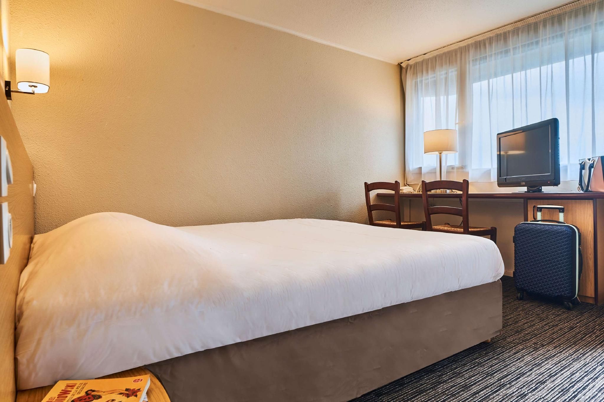 1 Double Bed