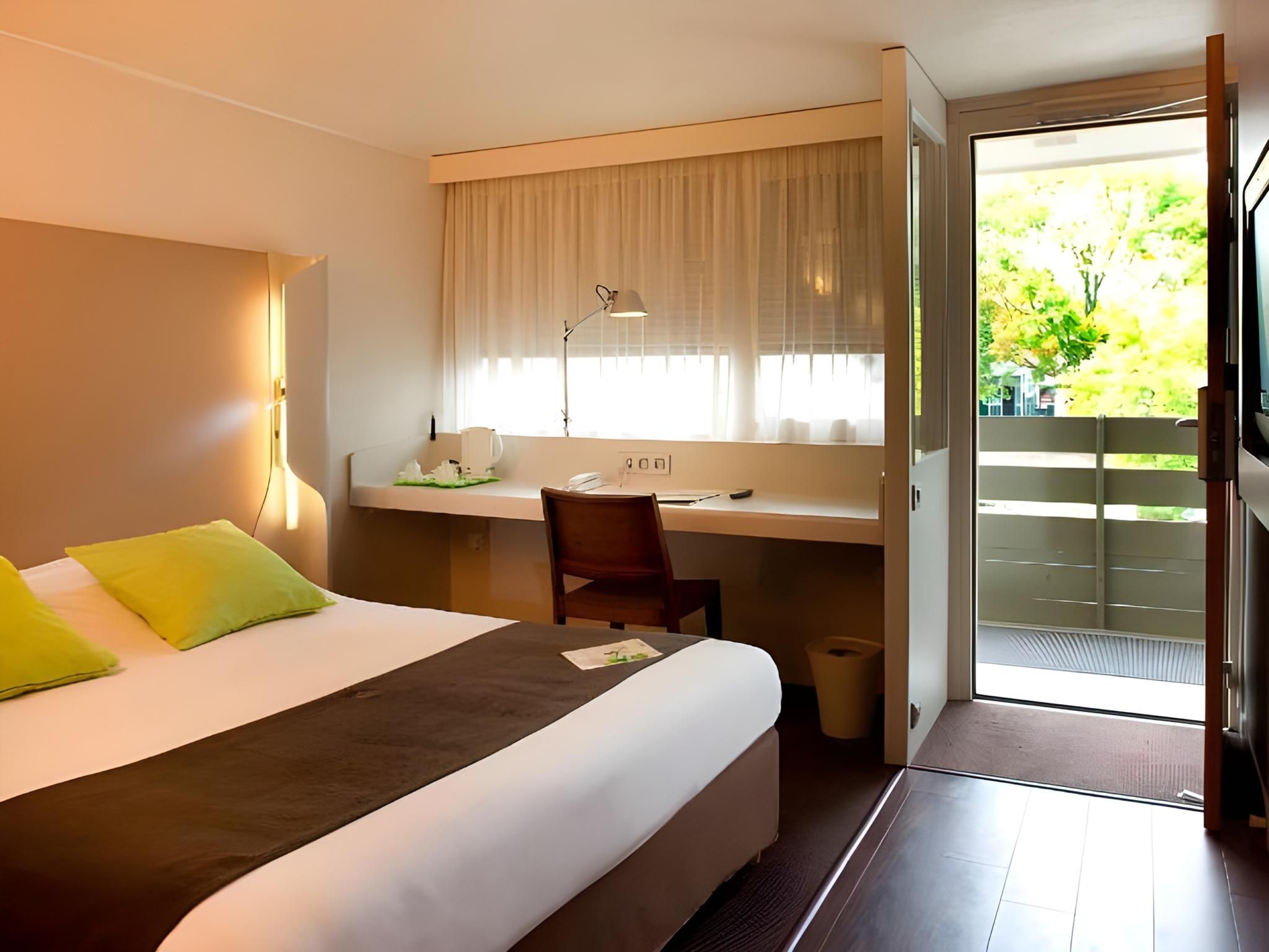 Double Room Next Generation